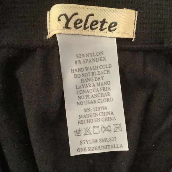 YELETE Long Length Black Leggings One size - Picture 4 of 4